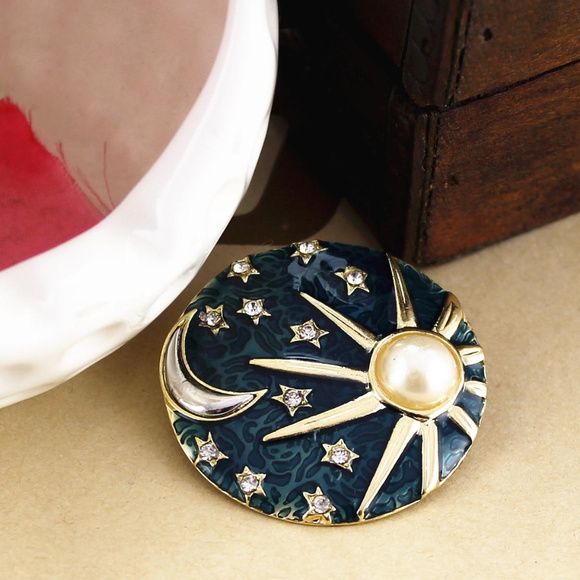 Jewelry - TheAstraea star, moon & sun brooch
